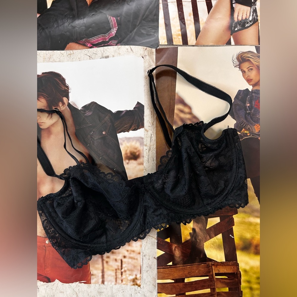 Savage X Fenty 32D floral lace bra